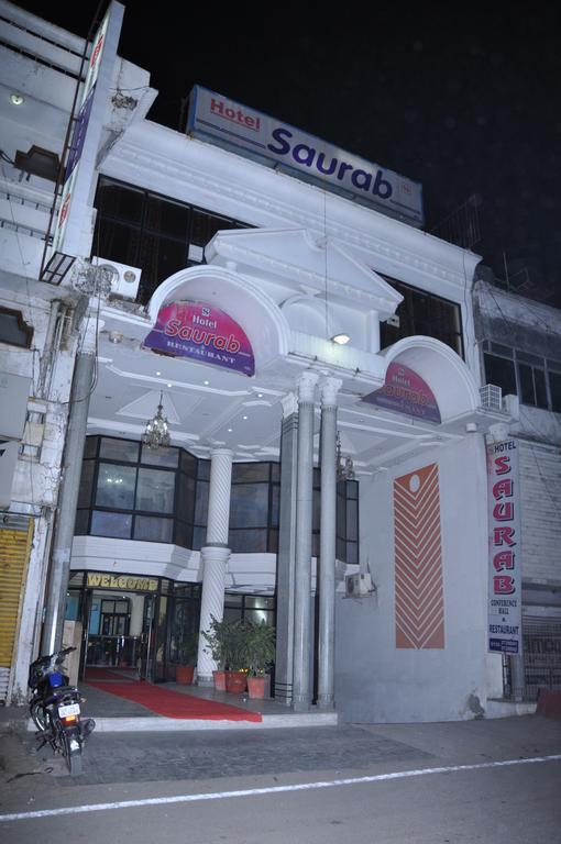 Hotel Saurab Dehradún Kültér fotó
